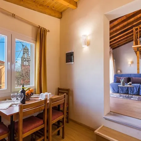 Venetian Era - Center Loft Апартаменты *