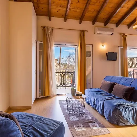 Venetian Era - Center Loft Doukádes