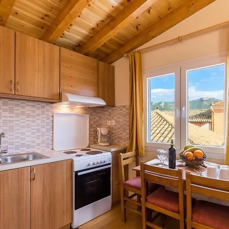 Venetian Era - Center Loft