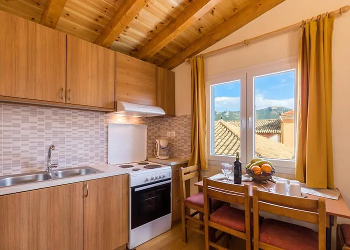 Venetian Era - Center Loft